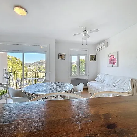 Collsacabra Apartamento *